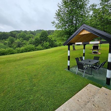Apartman Mile - Holiday House Smoljanac Kültér fotó